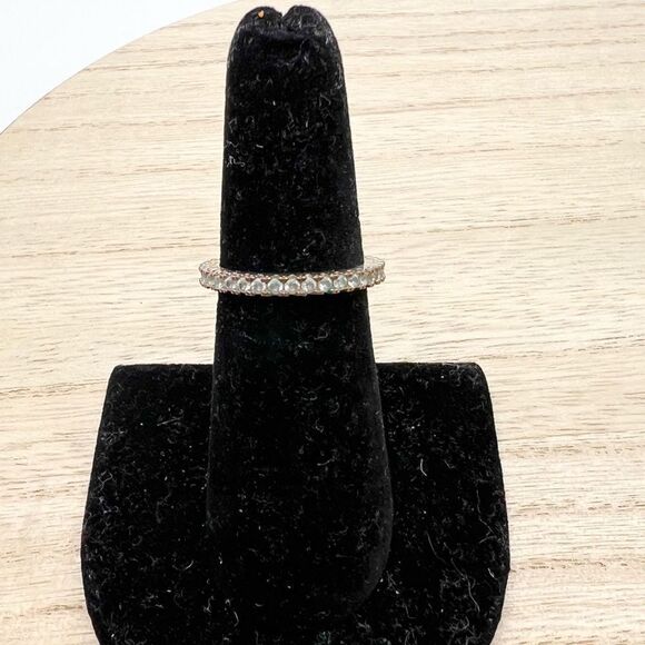 🍭6/$30 Jewel studded ring band - size 6 - Picture 1 of 5